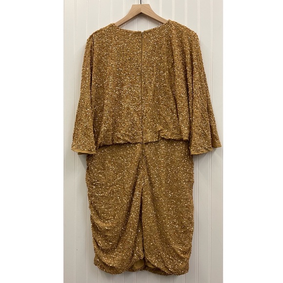 NWT ASOS Design Curve Gold All Over Sequin Mini Dress with Horn Buckle Sz 16 - Picture 11 of 15